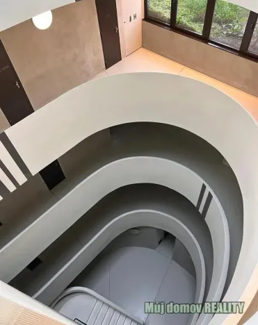 Pronájem bytu 2+kk, Praha - Libeň, Zenklova, 53 m2