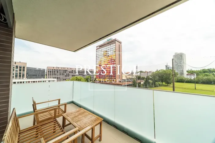 Pronájem bytu 2+kk, Praha - Karlín, Nekvasilova, 62 m2