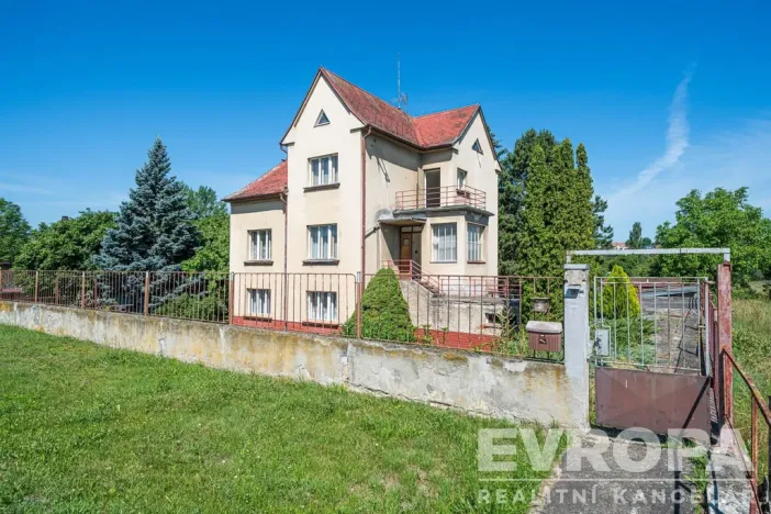Prodej rodinného domu, Benátky nad Jizerou - Benátky nad Jizerou II, Pražská, 186 m2