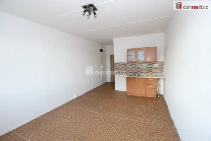 Pronájem bytu 1+kk, Cheb, Přátelství, 25 m2