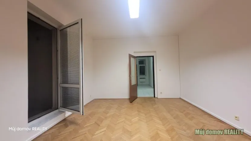 Pronájem bytu 3+1, Praha - Kobylisy, Nad záložnou, 85 m2