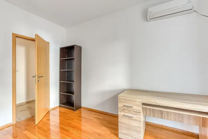Prodej bytu 3+kk, Budva, Černá Hora, 120 m2