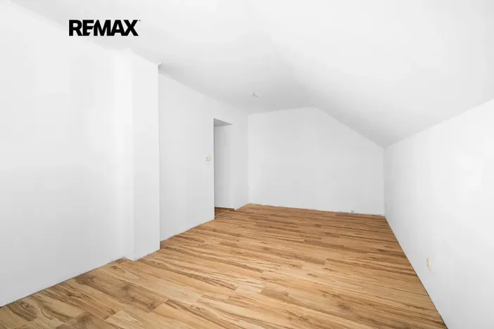Prodej vícegeneračního domu, Kasejovice, 250 m2