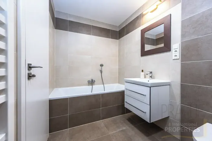 Prodej bytu 2+kk, Praha - Jinonice, Barvitiova, 74 m2