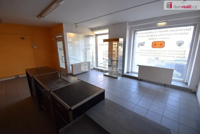 Pronájem obchodního prostoru, Kralupy nad Vltavou, Přemyslova, 56 m2