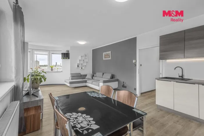 Pronájem bytu 2+kk, Pardubice - Zelené Předměstí, nábřeží Závodu míru, 58 m2