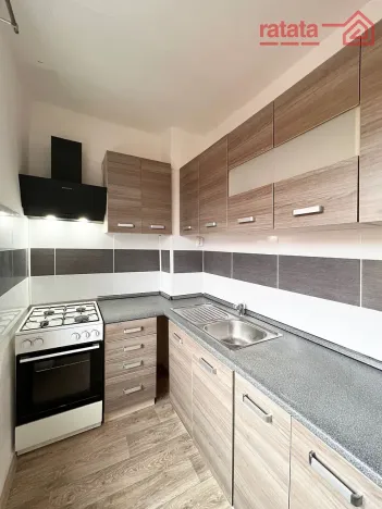 Pronájem bytu 2+1, Klášterec nad Ohří, Václava Řezáče, 57 m2