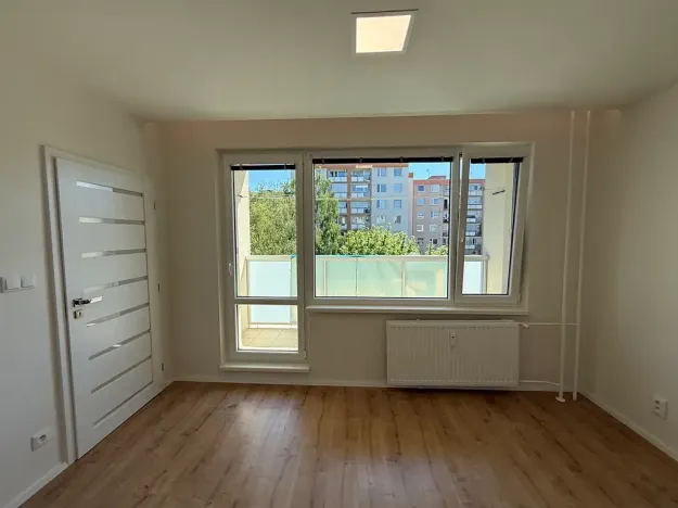 Prodej bytu 3+1, Zlín, Na Honech III, 72 m2