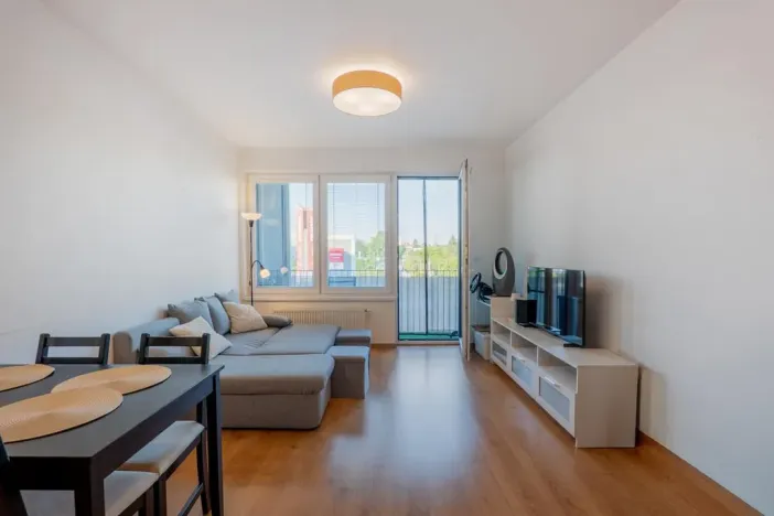 Prodej bytu 2+kk, Praha - Hloubětín, Lehovecká, 49 m2