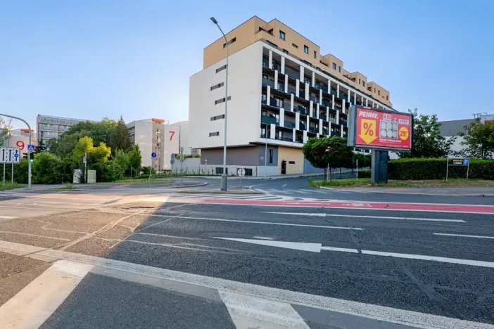 Prodej bytu 2+kk, Praha - Hloubětín, Lehovecká, 49 m2