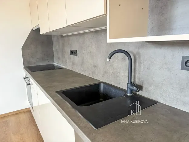 Pronájem bytu 1+kk, Kyjov, Sídliště Zahradní, 47 m2