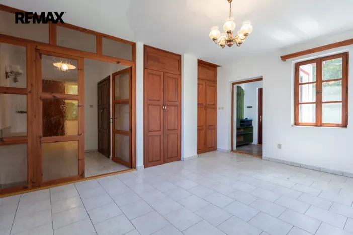 Prodej rodinného domu, Čečelice, Dlážděná, 450 m2