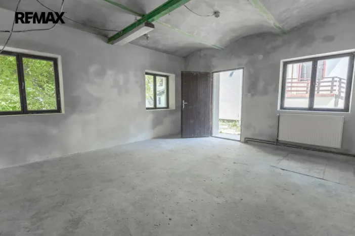 Prodej rodinného domu, Čečelice, Dlážděná, 450 m2
