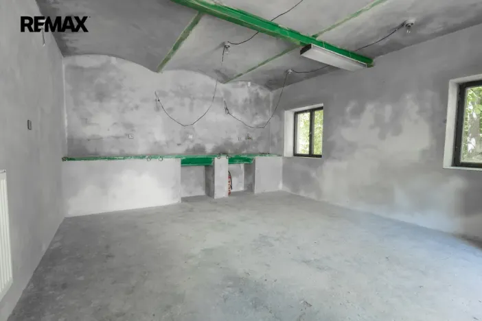 Prodej rodinného domu, Čečelice, Dlážděná, 450 m2