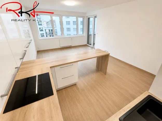 Pronájem bytu 2+kk, Praha, U Pergamenky, 55 m2