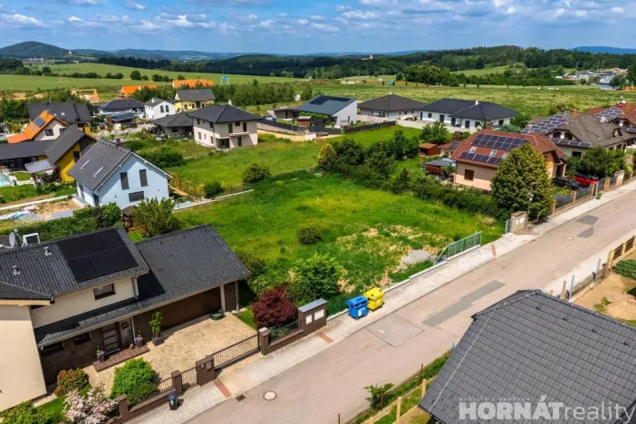 Prodej pozemku pro bydlení, Benešov - Mariánovice, 911 m2