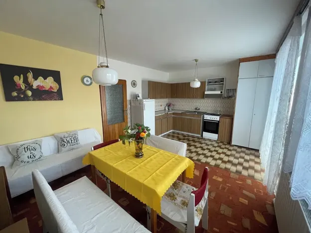 Prodej rodinného domu, Šlapanice, Jiráskova, 200 m2
