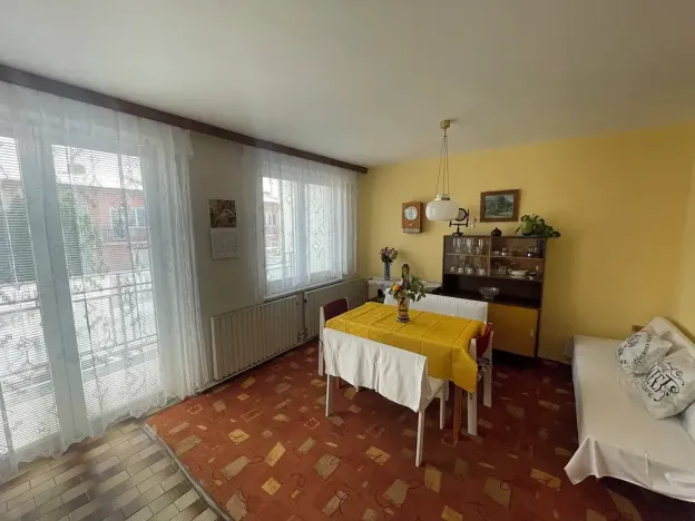 Prodej rodinného domu, Šlapanice, Jiráskova, 200 m2