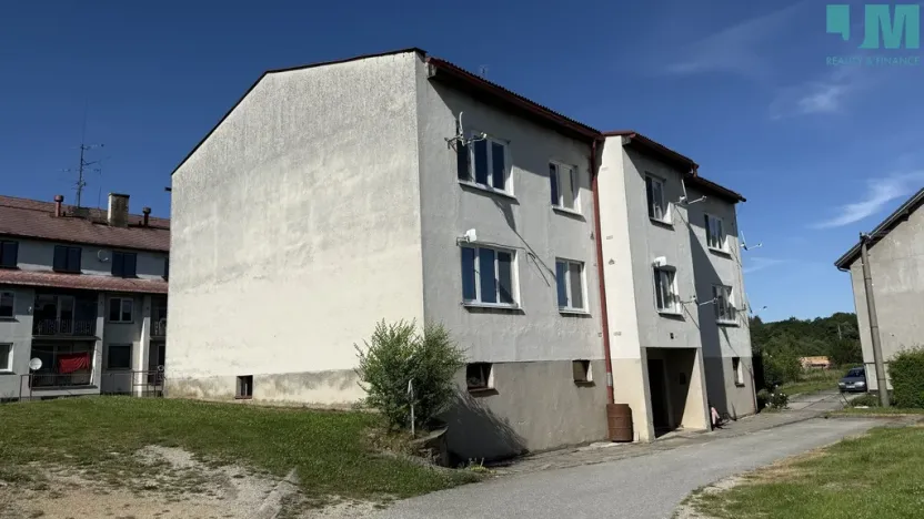 Prodej bytu 3+1, Písečné, 79 m2