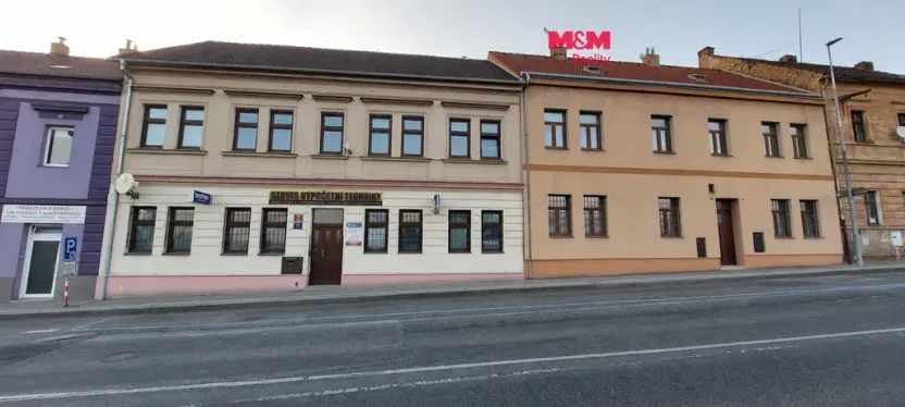 Pronájem kanceláře, Praha - Prosek, Prosecká, 113 m2