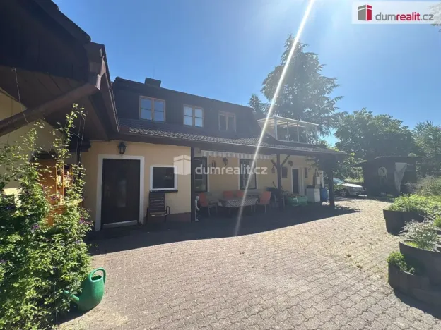 Prodej rodinného domu, Bor - Ostrov, 390 m2