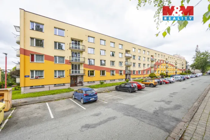 Prodej bytu 4+1, Police nad Metují - Velká Ledhuje, Fučíkova, 94 m2