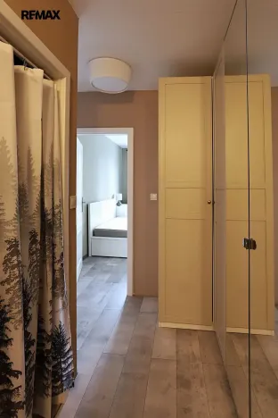 Pronájem bytu 2+kk, Praha - Stodůlky, U jezera, 42 m2