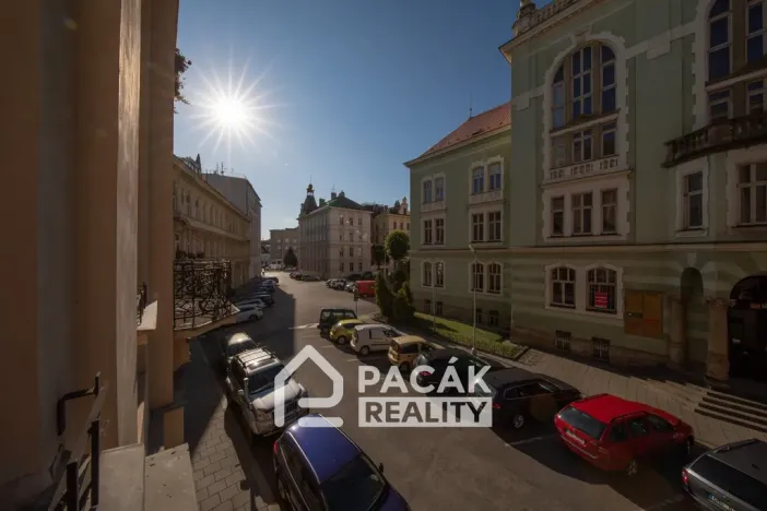 Pronájem bytu 3+1, Olomouc, Kollárovo nám., 123 m2