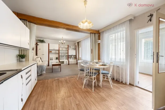 Prodej rodinného domu, Polešovice, 260 m2