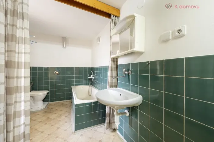 Prodej rodinného domu, Polešovice, 260 m2