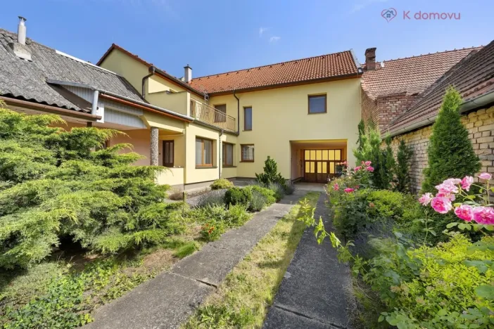 Prodej rodinného domu, Polešovice, 260 m2