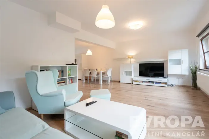 Prodej rodinného domu, Řevnice, Čs. armády, 132 m2