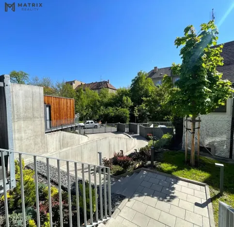 Pronájem bytu 2+kk, Praha - Libeň, U Rokytky, 76 m2