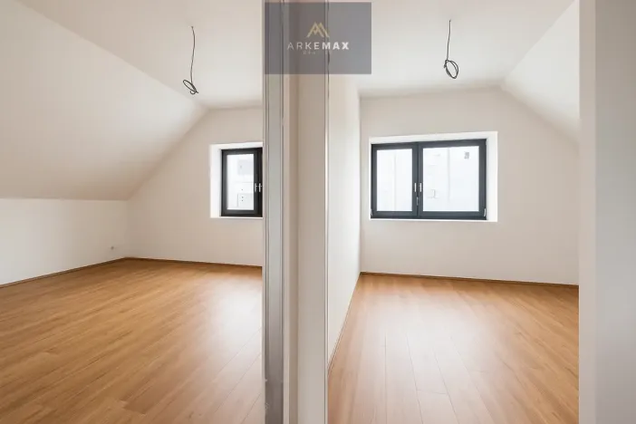 Pronájem rodinného domu, Staříč, 240 m2