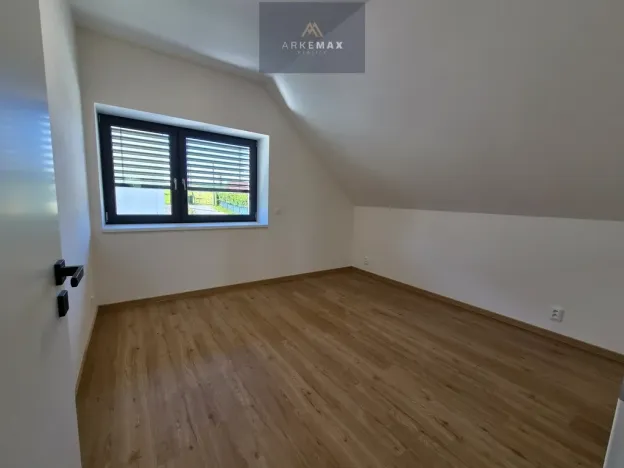Pronájem rodinného domu, Staříč, 240 m2
