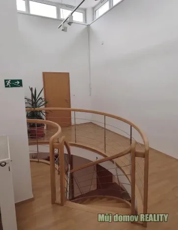 Pronájem vily, Praha - Smíchov, Nový Zlíchov, 801 m2