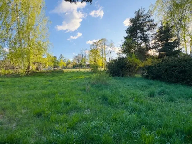 Prodej pozemku pro bydlení, Sloup v Čechách, Komenského, 671 m2