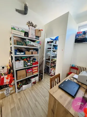 Pronájem kanceláře, Dolany, 110 m2