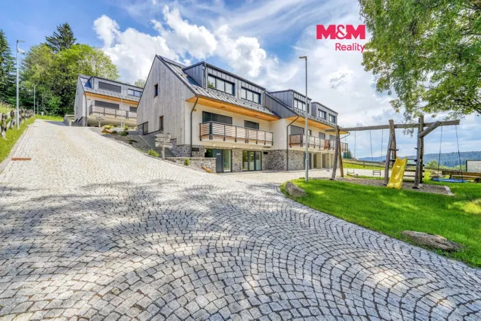 Prodej bytu 1+kk, Železná Ruda - Špičák, 49 m2