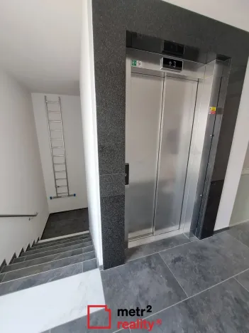 Pronájem bytu 1+kk, Olomouc, Třída Jiřího Pelikána, 28 m2