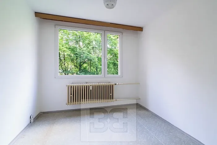 Pronájem bytu 3+1, Praha - Kobylisy, Kyselova, 64 m2