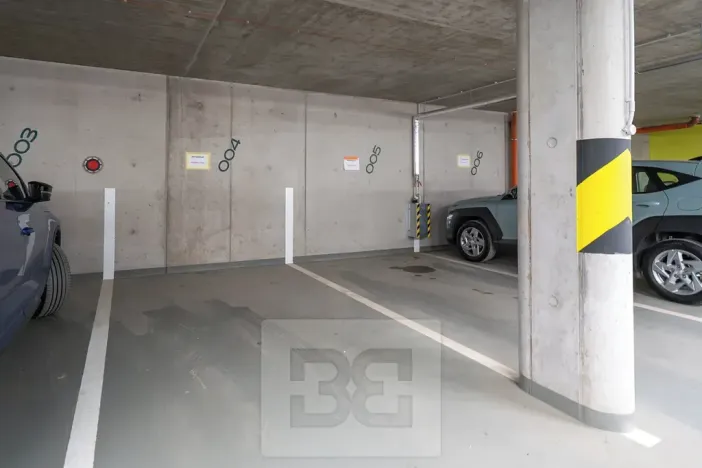 Pronájem bytu 2+kk, Praha - Radlice, U Komína, 55 m2