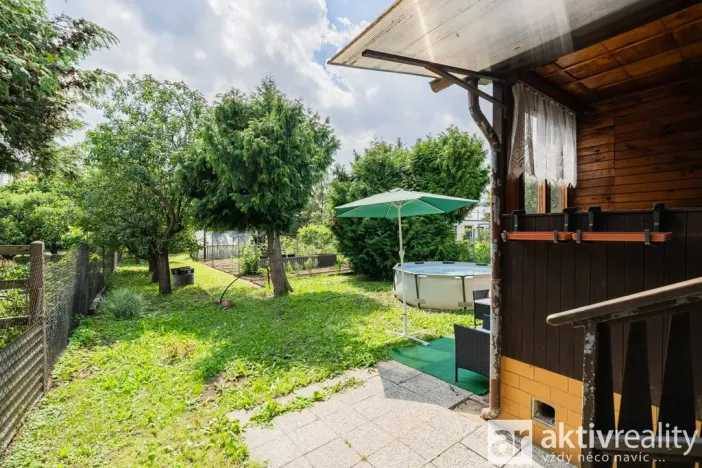 Pronájem chaty, Praha - Uhříněves, Středohorská, 35 m2