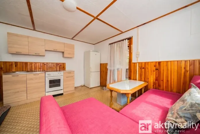 Pronájem chaty, Praha - Uhříněves, Středohorská, 35 m2