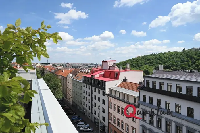 Pronájem bytu 2+kk, Praha - Smíchov, Holečkova, 54 m2