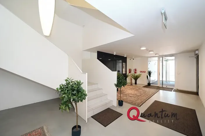 Pronájem bytu 2+kk, Praha - Smíchov, Holečkova, 54 m2