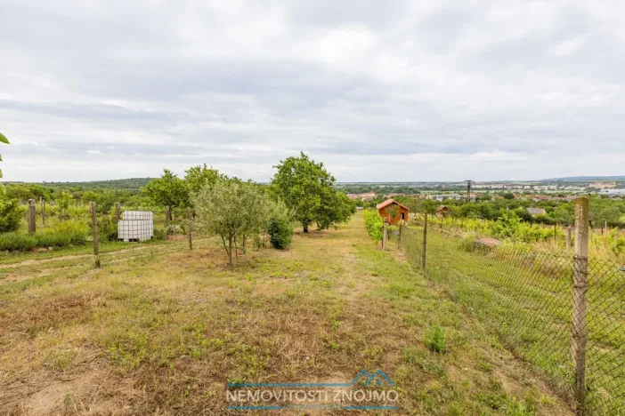 Prodej zahrady, Dobšice, K Hájku, 1078 m2