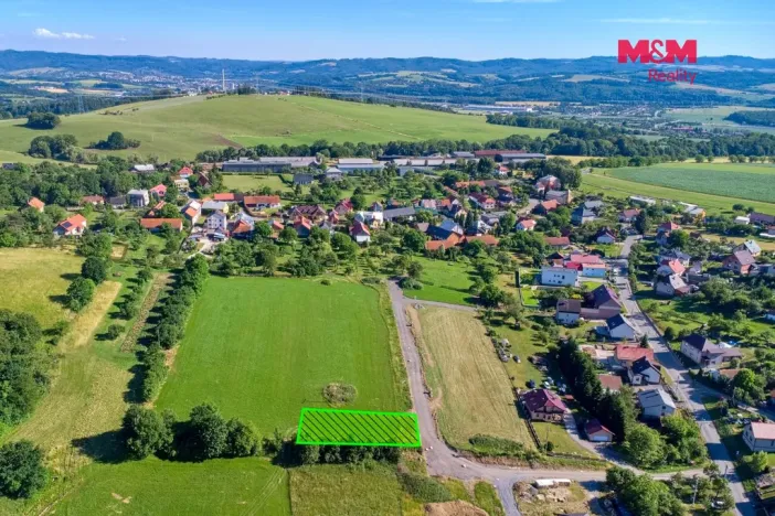 Prodej pozemku pro bydlení, Lešná - Perná, 884 m2