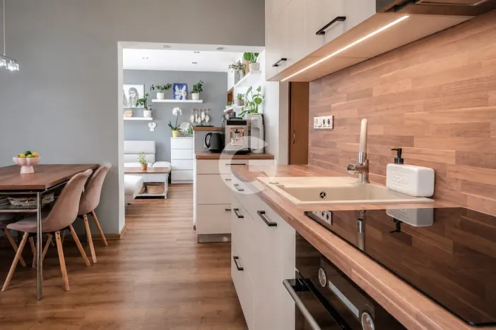 Prodej bytu 3+1, Zlín - Mladcová, Mokrá I, 62 m2