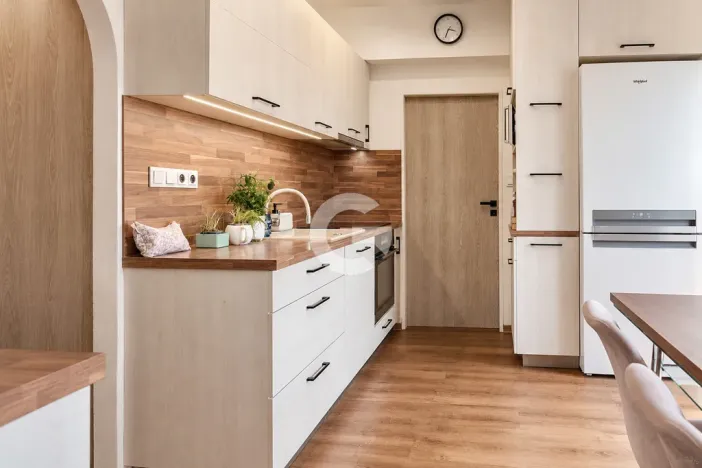 Prodej bytu 3+1, Zlín - Mladcová, Mokrá I, 62 m2